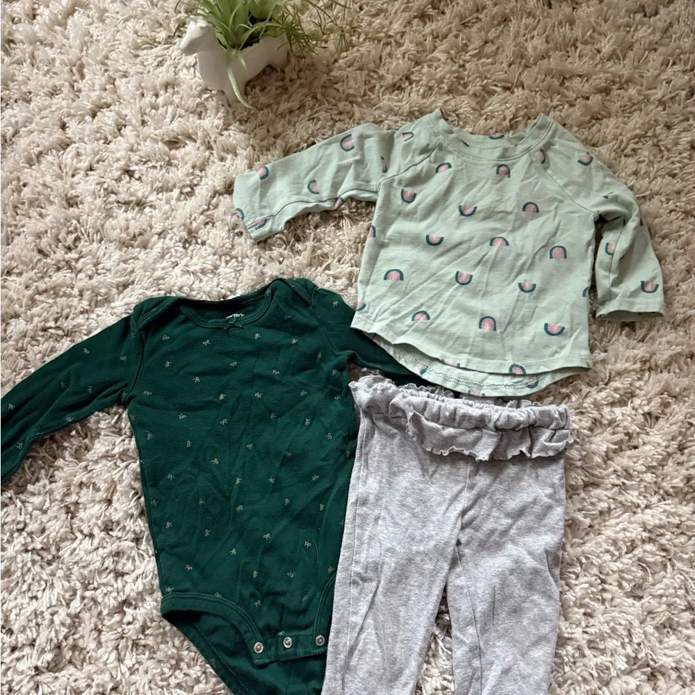 Super cute, spring, adorable outfit Carter's Green Baby Onesie set bundle 12M